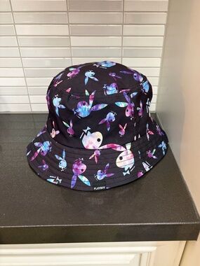 Playboy Men’s Tie-Dye Bunny Bucket Hat